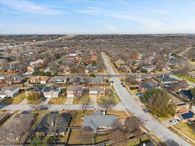 5700 Roundup Trail, Arlington, TX 76017