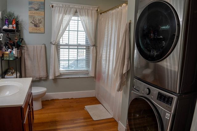 130 Littleton St, Springfield, MA 01104