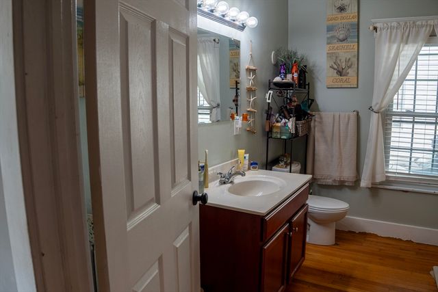 130 Littleton St, Springfield, MA 01104
