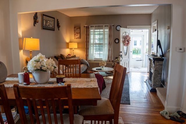 130 Littleton St, Springfield, MA 01104