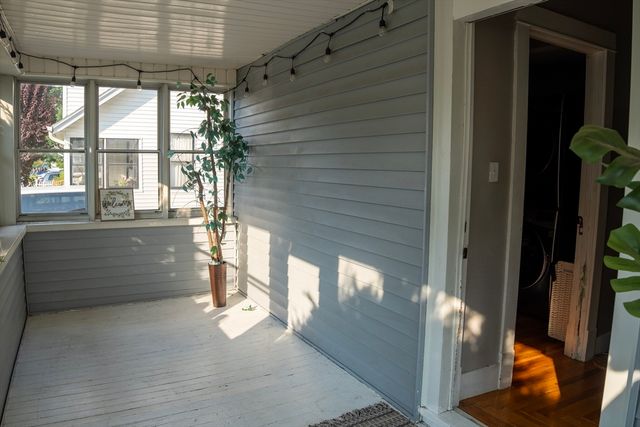 130 Littleton St, Springfield, MA 01104