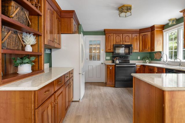 27 Sturbridge Drive, Orleans, MA 02653
