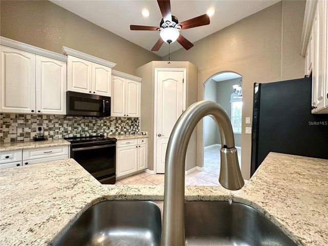 26577 BARRANQUILLA AVENUE, Punta Gorda, FL 33983