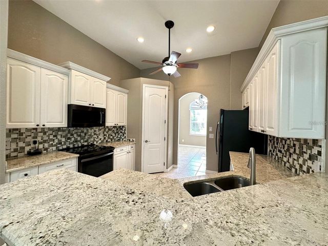 26577 BARRANQUILLA AVENUE, Punta Gorda, FL 33983
