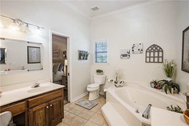 6113 Scenic West Drive, Mobile, AL 36693