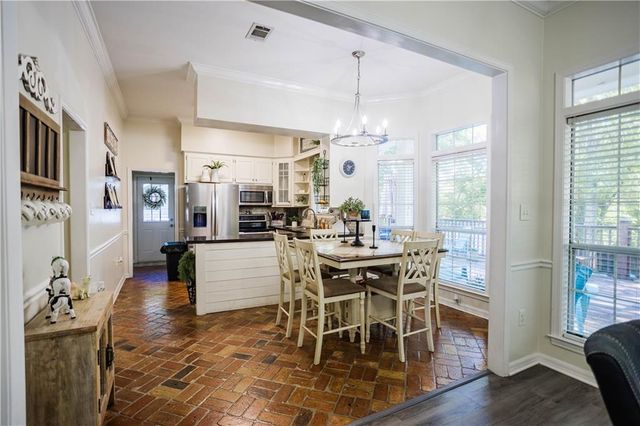 6113 Scenic West Drive, Mobile, AL 36693