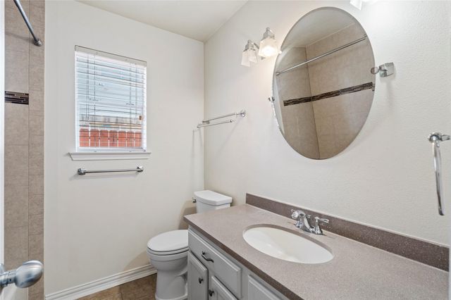 806 N Willow Drive, Houston, TX 77073