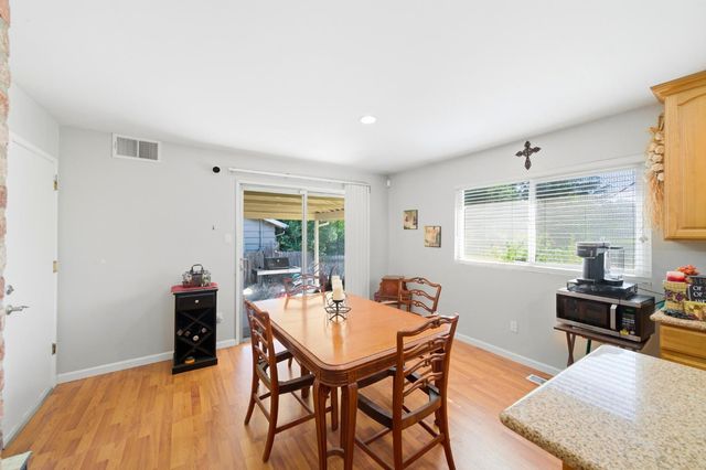 4625 Jan Dr, Carmichael, CA 95608