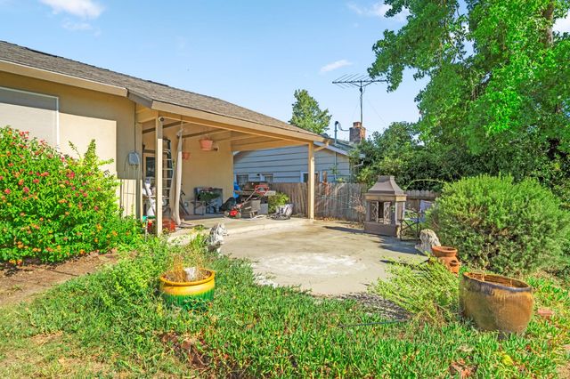 4625 Jan Dr, Carmichael, CA 95608