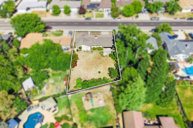 4625 Jan Dr, Carmichael, CA 95608