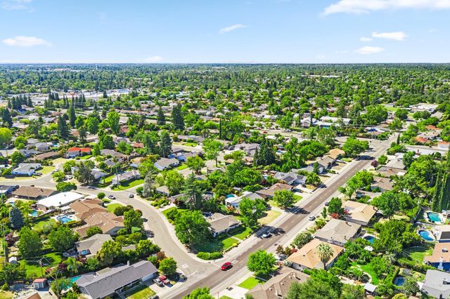 4625 Jan Dr, Carmichael, CA 95608