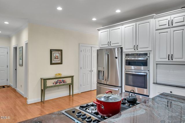 82101 Ehringhaus, Chapel Hill, NC 27517