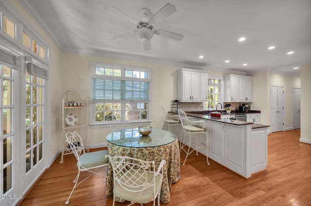 82101 Ehringhaus, Chapel Hill, NC 27517