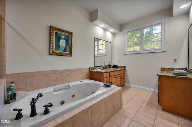 82101 Ehringhaus, Chapel Hill, NC 27517