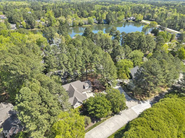 82101 Ehringhaus, Chapel Hill, NC 27517