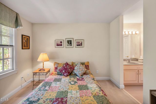 82101 Ehringhaus, Chapel Hill, NC 27517