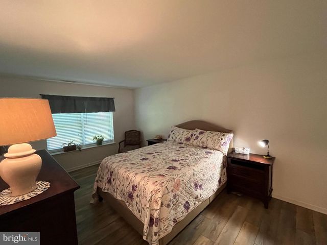 3003-A HEATHERSTONE CT, Mount Laurel, NJ 08054