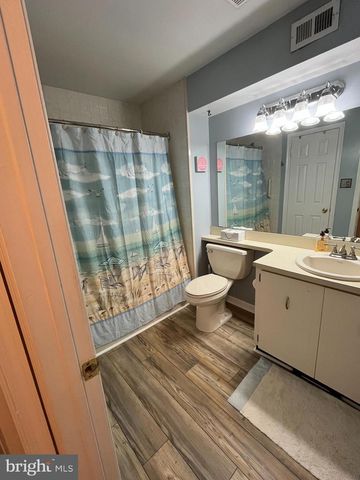 3003-A HEATHERSTONE CT, Mount Laurel, NJ 08054