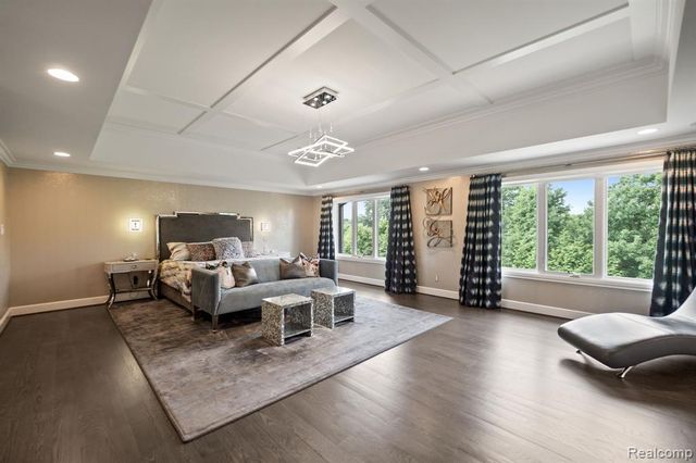 3906 Thatcher Drive, Rochester Hills, MI 48309