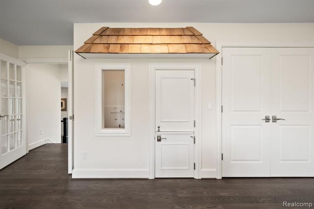 3906 Thatcher Drive, Rochester Hills, MI 48309