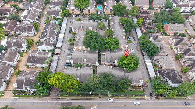 2001 Bering Drive 2C, Houston, TX 77057