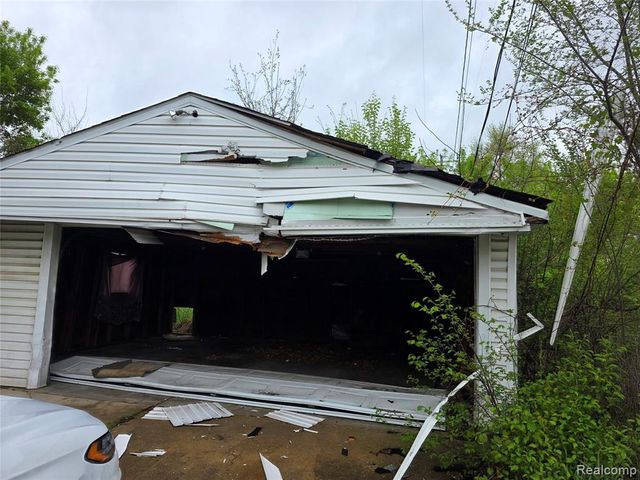 6300 Penrod Street, Detroit, MI 48228