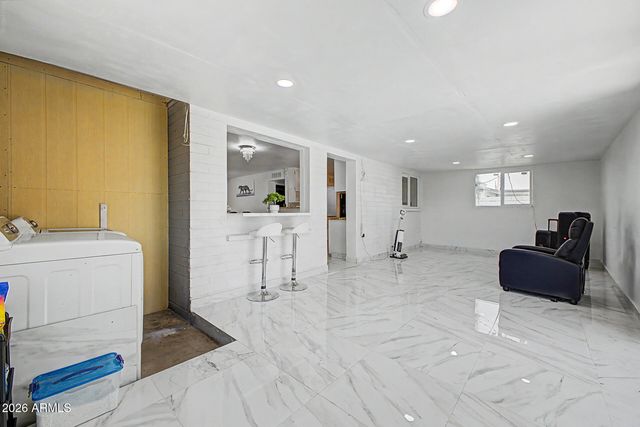 3916 W NORTHERN Avenue, Phoenix, AZ 85051