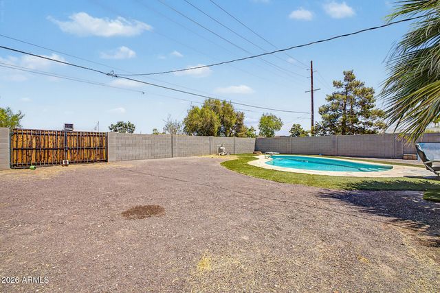 3916 W NORTHERN Avenue, Phoenix, AZ 85051