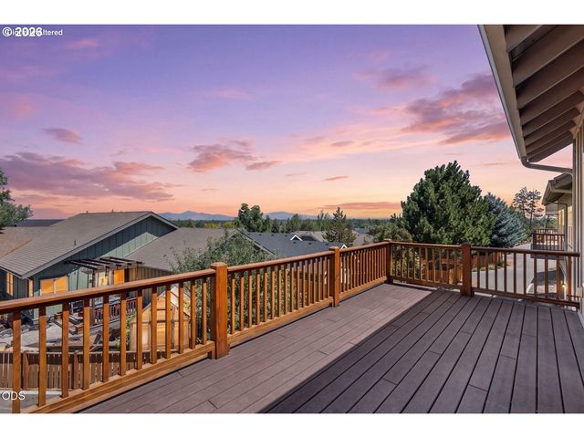 3551 Sw SALMON Ct, Redmond, OR 97756