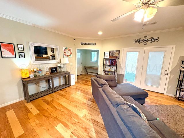 9505 PERRY Avenue, Amarillo, TX 79119