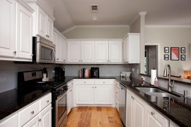 9505 PERRY Avenue, Amarillo, TX 79119