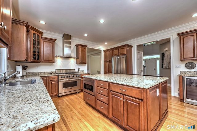 5 Randy Road, Milford, CT 06461