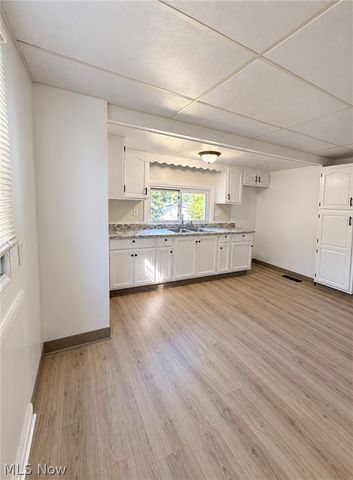 789 Upson Street, Akron, OH 44305