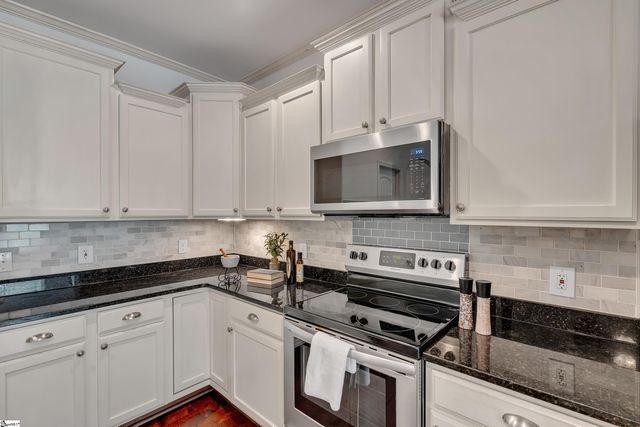 236 Applehill Way, Simpsonville, SC 29681