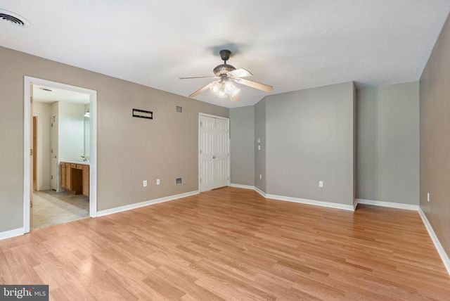 482 ARBOR SHADE DR, Inwood, WV 25428