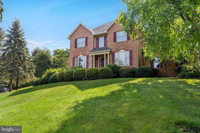482 ARBOR SHADE DR, Inwood, WV 25428