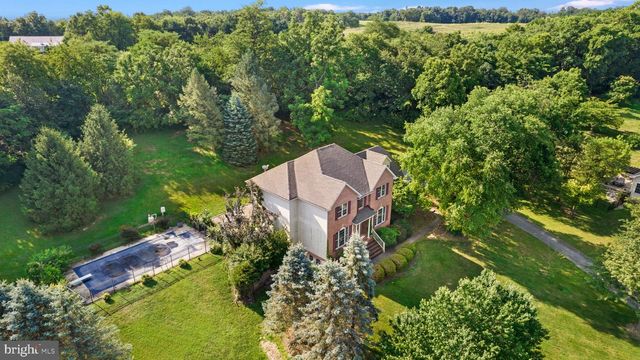 482 ARBOR SHADE DR, Inwood, WV 25428