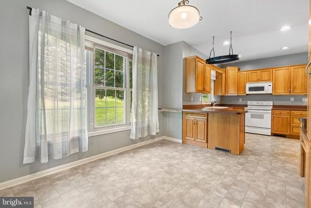 482 ARBOR SHADE DR, Inwood, WV 25428