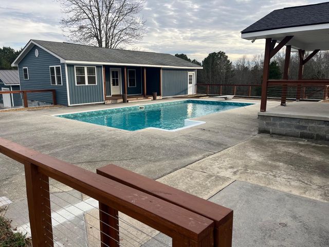 10407 Sims Harris Road, Ooltewah, TN 37363