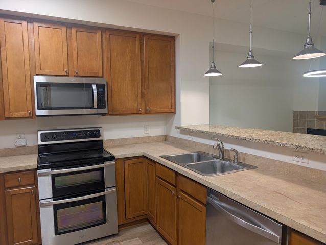 150 E Burnsville Parkway 303, Burnsville, MN 55337