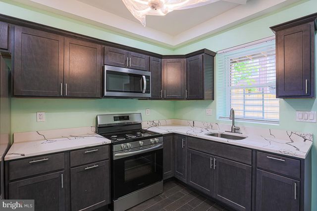 2533 E MONUMENT ST, Baltimore, MD 21205