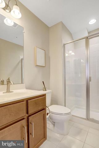 2104 MAIN LINE BLVD, Alexandria, VA 22301