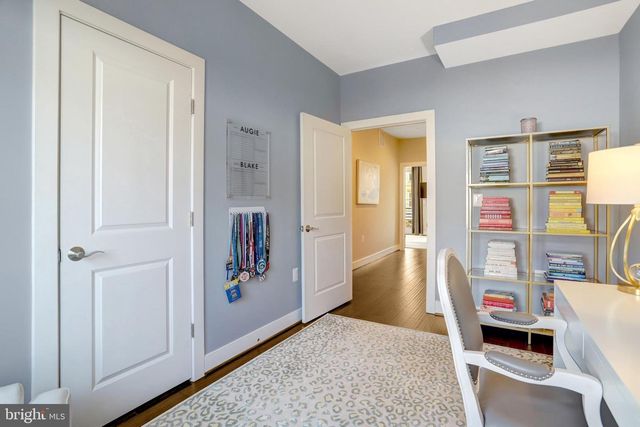 2104 MAIN LINE BLVD, Alexandria, VA 22301