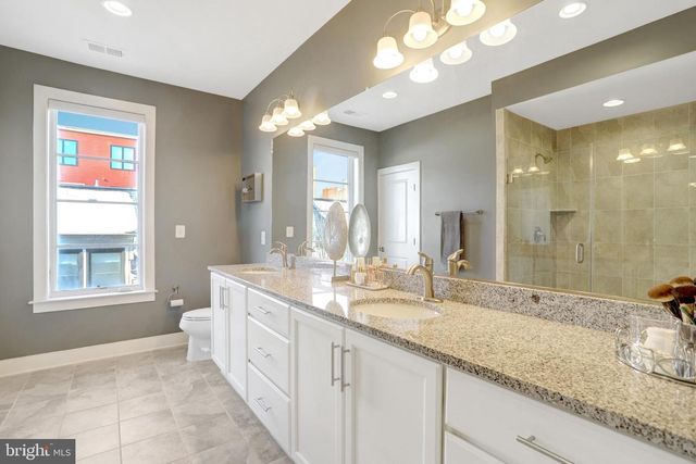 2104 MAIN LINE BLVD, Alexandria, VA 22301