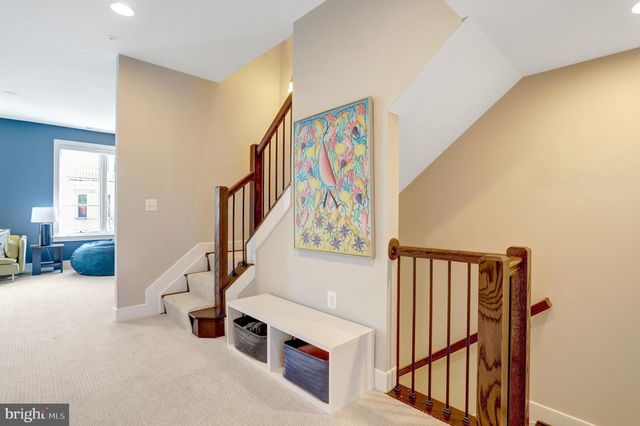 2104 MAIN LINE BLVD, Alexandria, VA 22301