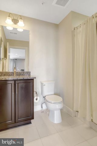 2104 MAIN LINE BLVD, Alexandria, VA 22301