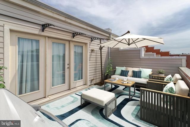 2104 MAIN LINE BLVD, Alexandria, VA 22301