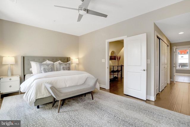 2104 MAIN LINE BLVD, Alexandria, VA 22301