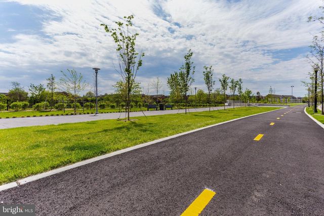 2104 MAIN LINE BLVD, Alexandria, VA 22301