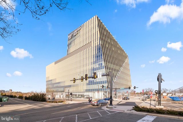 2104 MAIN LINE BLVD, Alexandria, VA 22301